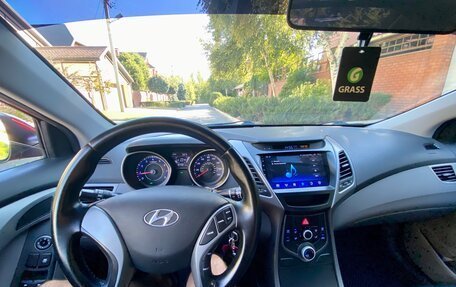 Hyundai Elantra V, 2015 год, 1 279 000 рублей, 9 фотография