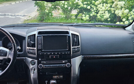 Toyota Land Cruiser 200, 2014 год, 4 000 000 рублей, 9 фотография