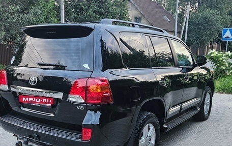 Toyota Land Cruiser 200, 2014 год, 4 000 000 рублей, 6 фотография