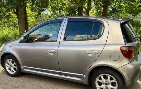 Toyota Vitz, 2001 год, 450 000 рублей, 3 фотография