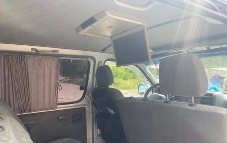 Toyota HiAce, 2004 год, 1 250 000 рублей, 9 фотография
