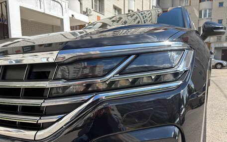 Volkswagen Touareg III, 2019 год, 4 500 000 рублей, 5 фотография