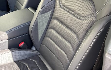 Volkswagen Touareg III, 2019 год, 4 500 000 рублей, 22 фотография