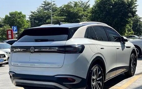 Volkswagen ID.4, 2024 год, 2 300 000 рублей, 8 фотография