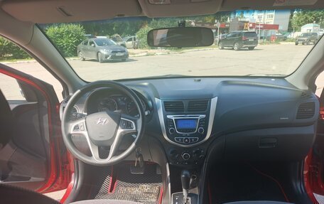 Hyundai Solaris II рестайлинг, 2013 год, 730 000 рублей, 10 фотография