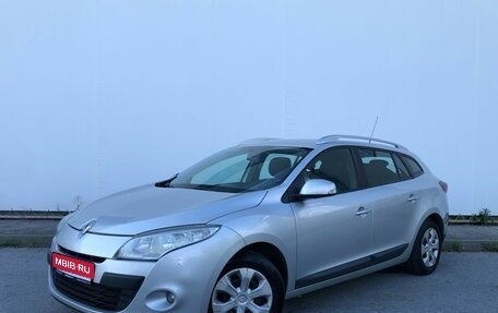 Renault Megane III, 2011 год, 810 000 рублей, 1 фотография