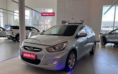 Hyundai Solaris II рестайлинг, 2012 год, 855 000 рублей, 1 фотография