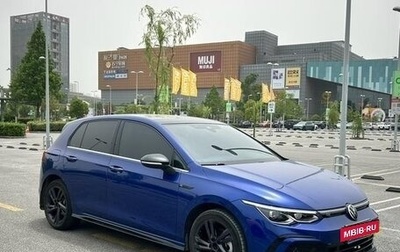 Volkswagen Golf VIII, 2021 год, 1 670 000 рублей, 1 фотография