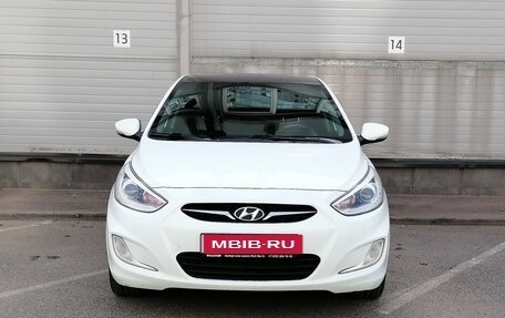Hyundai Solaris II рестайлинг, 2013 год, 649 000 рублей, 2 фотография