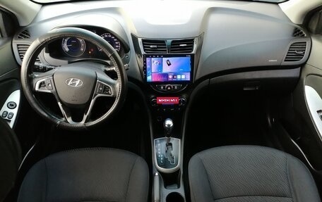 Hyundai Solaris II рестайлинг, 2013 год, 649 000 рублей, 13 фотография