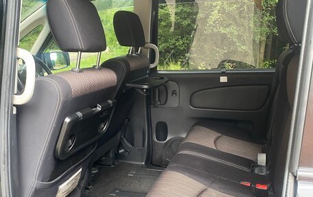 Nissan Serena IV, 2014 год, 1 400 000 рублей, 11 фотография
