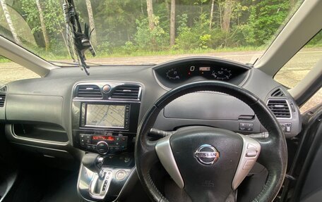 Nissan Serena IV, 2014 год, 1 400 000 рублей, 20 фотография