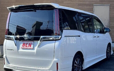 Toyota Esquire I, 2021 год, 2 186 000 рублей, 5 фотография