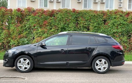 Renault Megane III, 2014 год, 990 000 рублей, 2 фотография