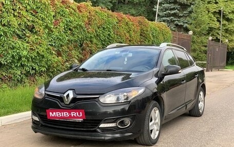 Renault Megane III, 2014 год, 990 000 рублей, 3 фотография