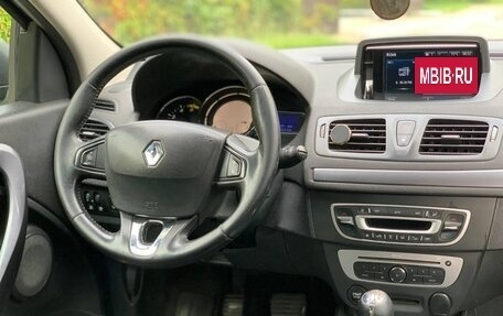 Renault Megane III, 2014 год, 990 000 рублей, 21 фотография