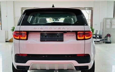 Land Rover Discovery Sport I рестайлинг, 2024 год, 4 294 000 рублей, 9 фотография