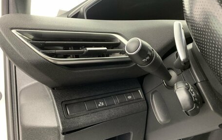 Peugeot 5008 II, 2017 год, 2 249 000 рублей, 9 фотография