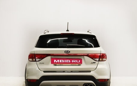 KIA Rio IV, 2018 год, 1 599 000 рублей, 5 фотография