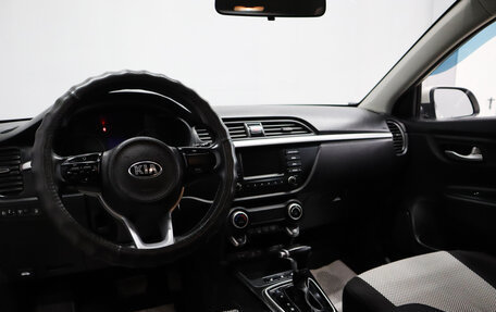 KIA Rio IV, 2018 год, 1 599 000 рублей, 16 фотография