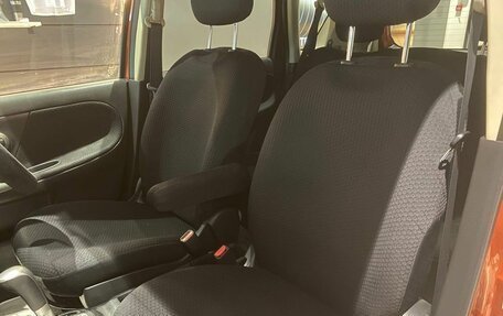Nissan Note II рестайлинг, 2006 год, 650 000 рублей, 15 фотография