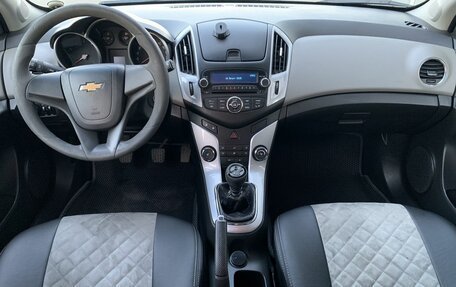Chevrolet Cruze II, 2012 год, 690 000 рублей, 11 фотография