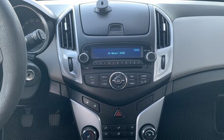Chevrolet Cruze II, 2012 год, 690 000 рублей, 12 фотография