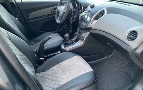 Chevrolet Cruze II, 2012 год, 690 000 рублей, 13 фотография