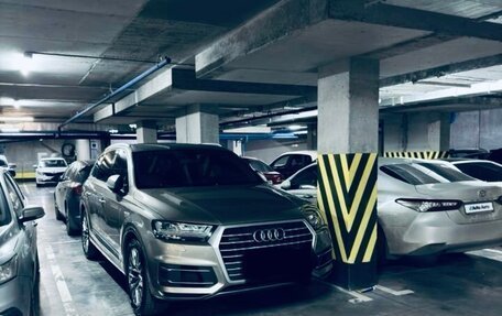 Audi Q7, 2015 год, 4 200 000 рублей, 21 фотография