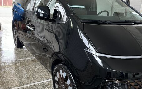 Hyundai Staria, 2021 год, 5 200 000 рублей, 2 фотография