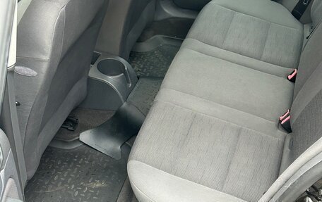 Volkswagen Golf V, 2004 год, 549 000 рублей, 8 фотография