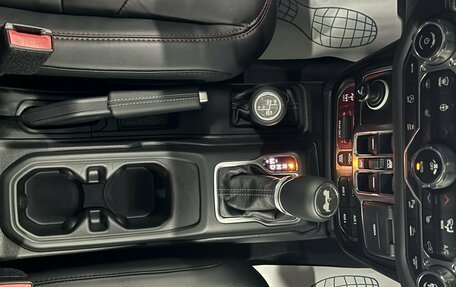 Jeep Wrangler, 2024 год, 8 200 000 рублей, 20 фотография