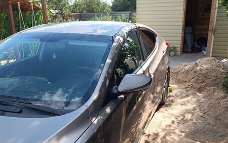 Hyundai Elantra V, 2012 год, 1 050 000 рублей, 4 фотография