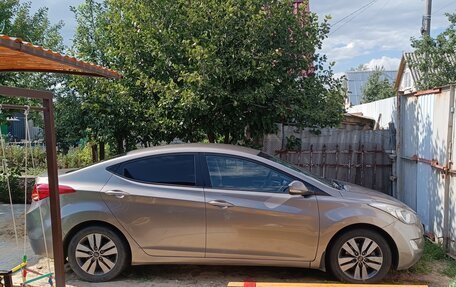 Hyundai Elantra V, 2012 год, 1 050 000 рублей, 10 фотография