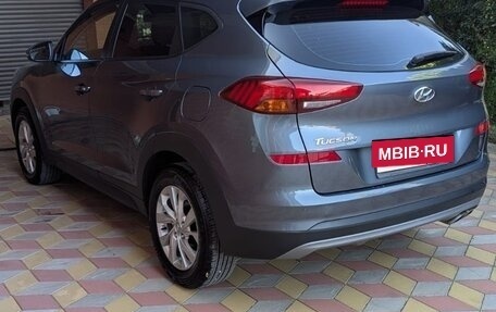 Hyundai Tucson III, 2020 год, 2 600 000 рублей, 2 фотография