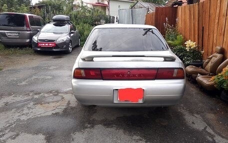 Nissan Laurel VIII, 1996 год, 325 000 рублей, 3 фотография