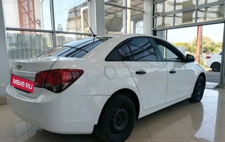 Chevrolet Cruze II, 2011 год, 529 000 рублей, 3 фотография