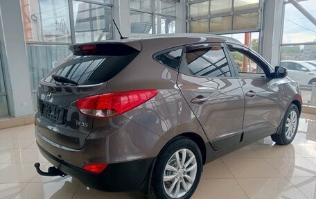Hyundai ix35 I рестайлинг, 2013 год, 1 049 000 рублей, 5 фотография