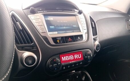Hyundai ix35 I рестайлинг, 2013 год, 1 049 000 рублей, 17 фотография