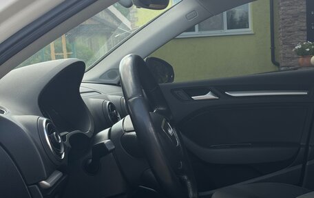 Audi A3, 2014 год, 1 450 000 рублей, 38 фотография