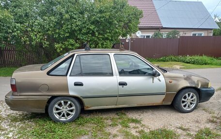 Daewoo Nexia I рестайлинг, 2000 год, 80 000 рублей, 2 фотография