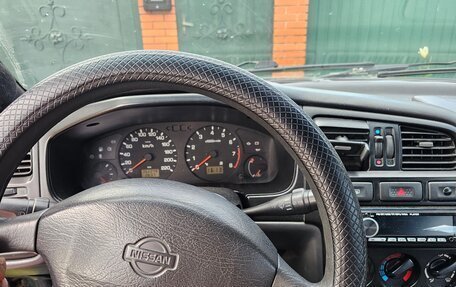 Nissan Primera II рестайлинг, 1997 год, 290 000 рублей, 7 фотография