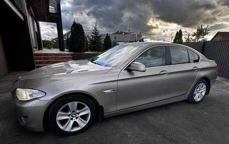 BMW 5 серия, 2013 год, 1 700 000 рублей, 2 фотография