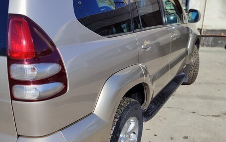 Toyota Land Cruiser Prado 120 рестайлинг, 2004 год, 2 050 000 рублей, 4 фотография