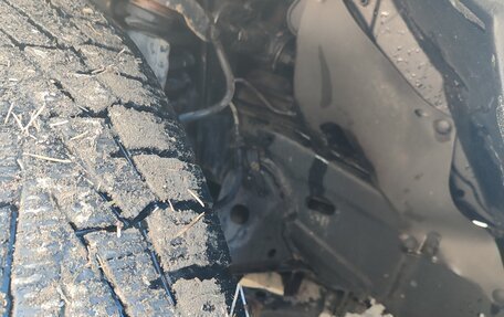 Toyota Land Cruiser Prado 120 рестайлинг, 2004 год, 2 050 000 рублей, 15 фотография
