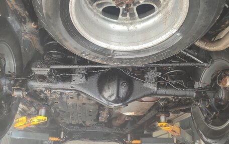 Toyota Land Cruiser Prado 120 рестайлинг, 2004 год, 2 050 000 рублей, 24 фотография