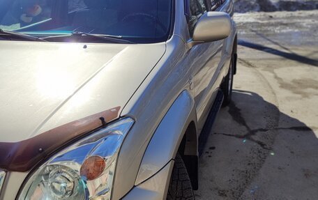 Toyota Land Cruiser Prado 120 рестайлинг, 2004 год, 2 050 000 рублей, 29 фотография
