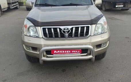 Toyota Land Cruiser Prado 120 рестайлинг, 2004 год, 2 050 000 рублей, 25 фотография