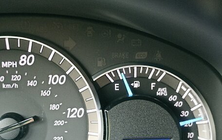 Toyota Camry, 2014 год, 1 850 000 рублей, 6 фотография