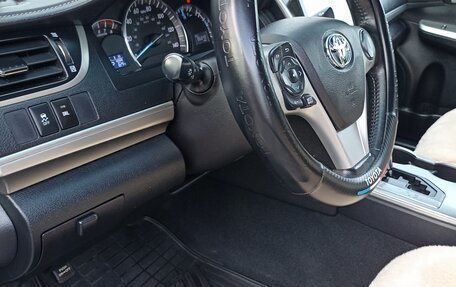 Toyota Camry, 2014 год, 1 850 000 рублей, 7 фотография